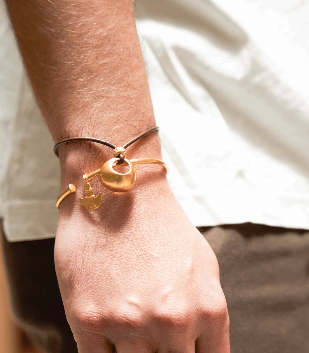 Flat Anchor Clavo Bracelet - Image 2