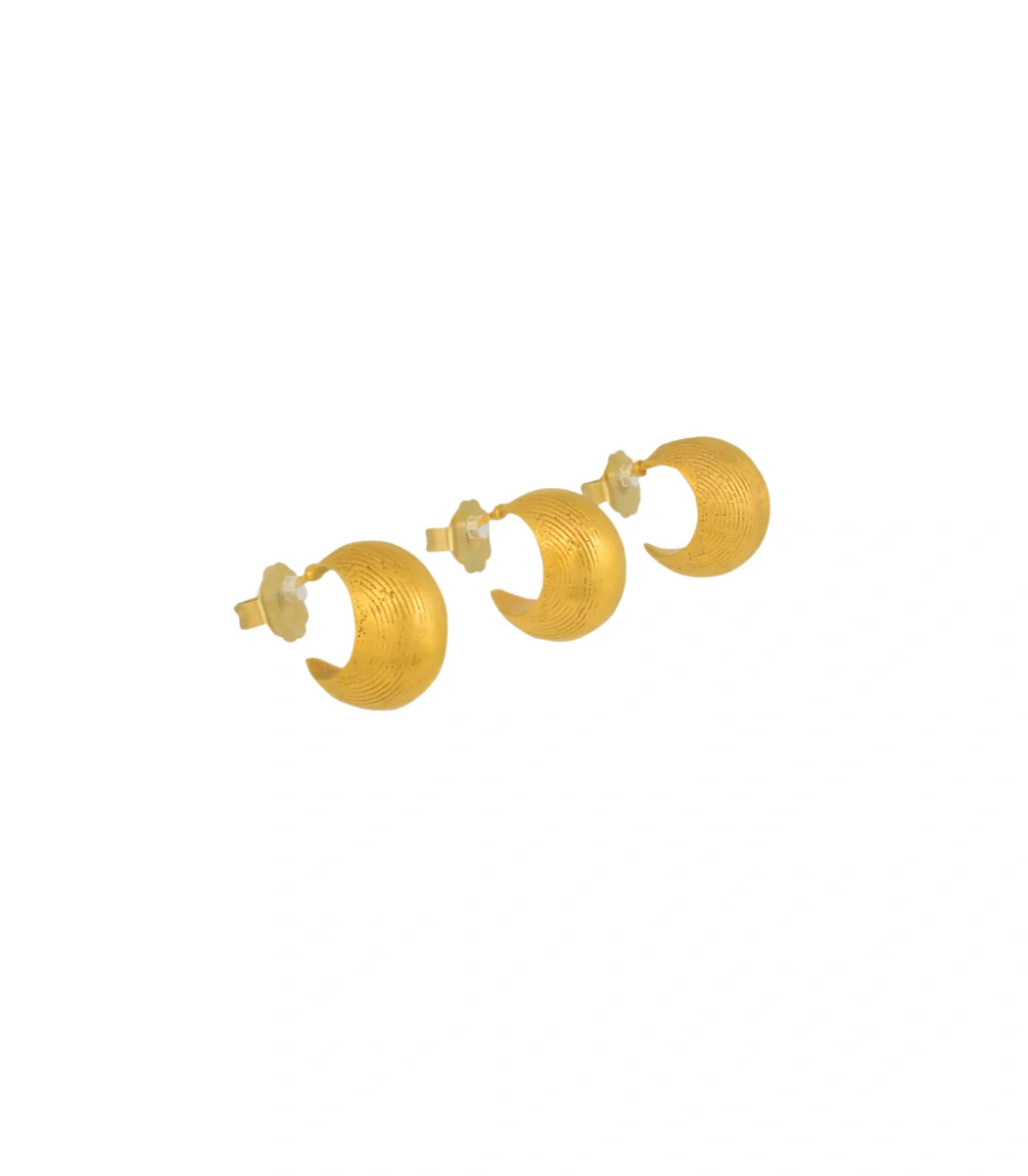 Yakue Earrings